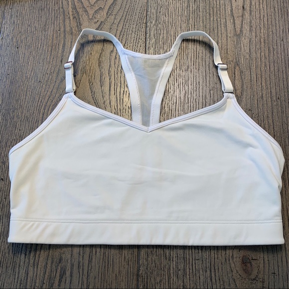 Victoria Secret - Picture 4 of 5